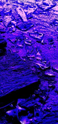 осколки стекло фиолетовый