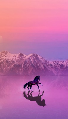 лошадь горы розовый фиолетовый