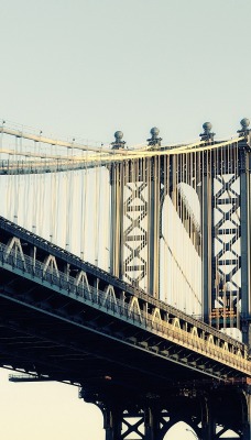 Golden Bridge Manhattan