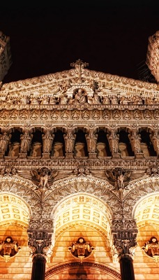 архитектура страны Франция Базилика Нотр-Дам-де-Фурвьер
