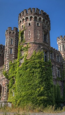 замок крепость