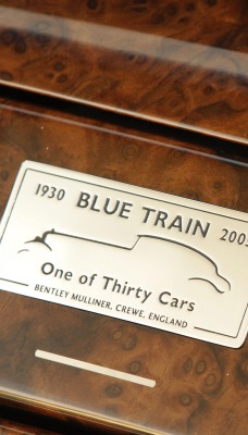 Bentley Bleu train