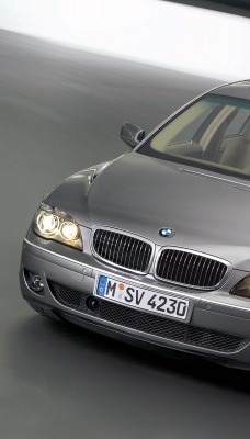 Bmw 7 series front angle