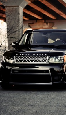 черный Range Rover