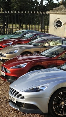 коллекция Aston Martin