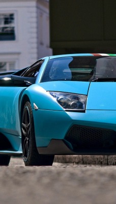 Lamborghini синяя