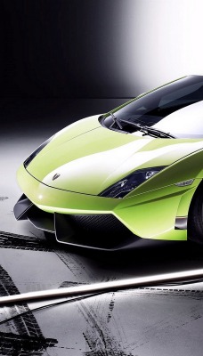 Lamborghini Ламборгини Зеленая Следы