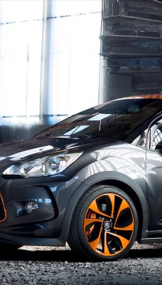 серый автомобиль citroen ds3 racing