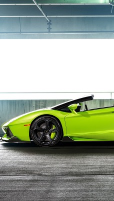 ламборгини салатовая Lamborghini light green