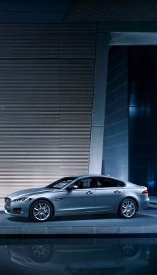 автомобиль jaguar xf