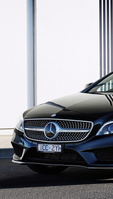Mercedes-Benz черный дорога