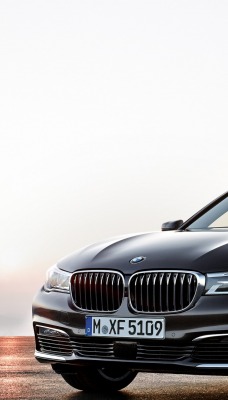 BMW 7 дорога рассвет