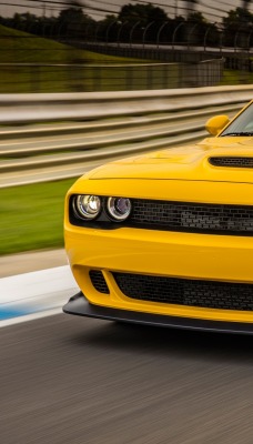 dodge challenger hellcat седан дорога скорость