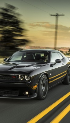 dodge challenger скорость дорога