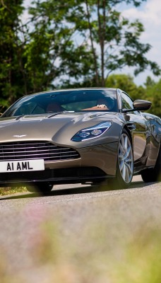 aston martin дорога поворот