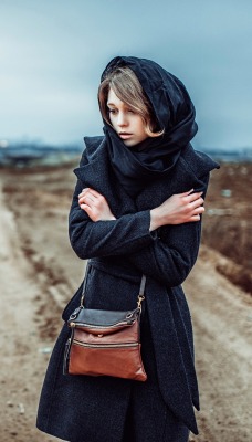 Девушка холод дорога пальто