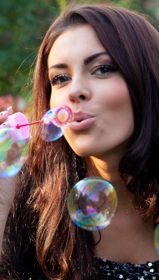 Девушка пузыри брюнетка Girl bubbles 