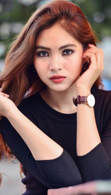 девушка рыжая волосы взгляд