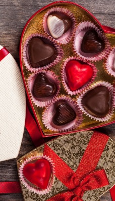 сердце конфеты подарок