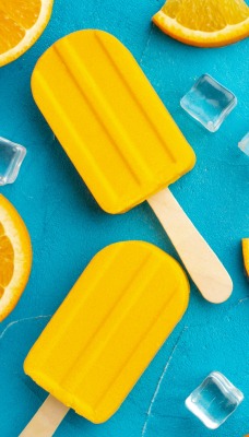 мороженое желтое апельсины креатив вид сверху