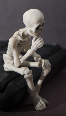 Юмор скелет клавиатуры фигурка