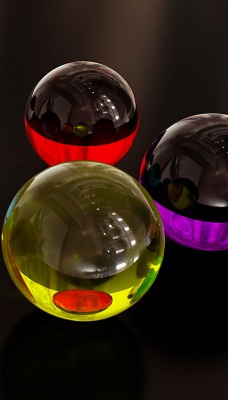 стеклянные яркие шары