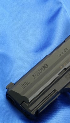 Пистолет HK P200