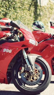 мотоциклы красные motorcycles red