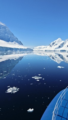 Горы снег вода