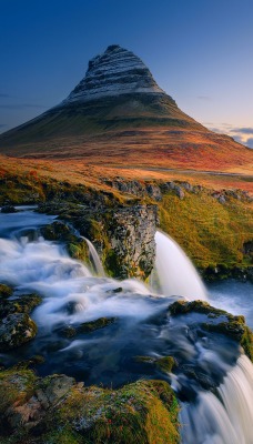Исландия, гора, река, водопады