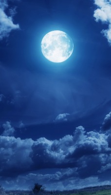 Небо луна облака