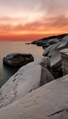 камни закат море штиль