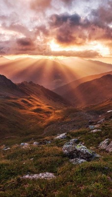 природа горы облака скалы трава nature mountains clouds rock grass