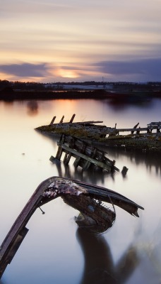 озеро обломки закат the lake wreckage sunset