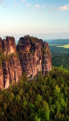 шраммштайне камни горы растительность