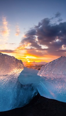 льдины глыбы закат море