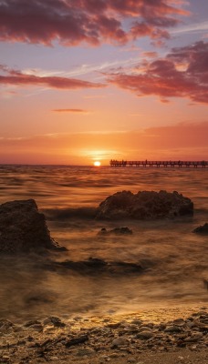 море камни закат вечер