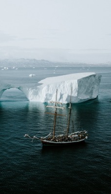 айсберг лед море корабль глыба