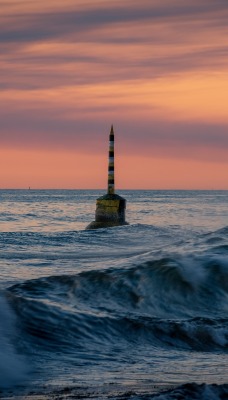 волны прибой море вечер сумерки горизонт буй