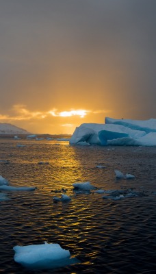 лед айсберг рассвет тучи море