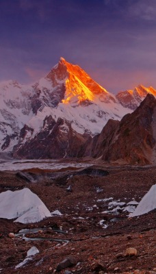 горы на закате ледник долина