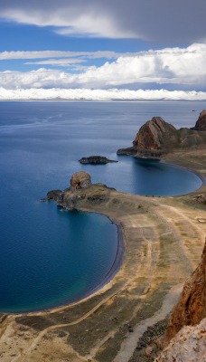 побережье горы скалы море