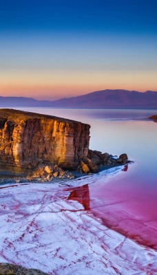 скала залив море розовый высота