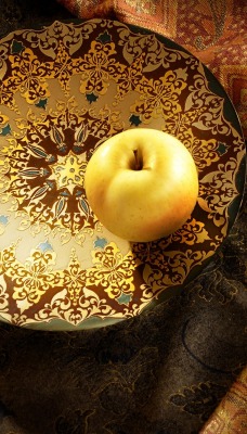 Яблоко тарелка скатерть