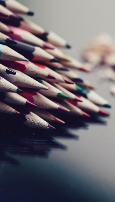 Цветные заточенные карандаши