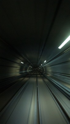 тоннель скорость метро