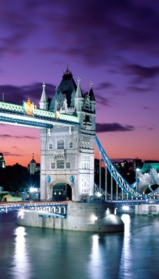 London Evening, Tower Bridge, England