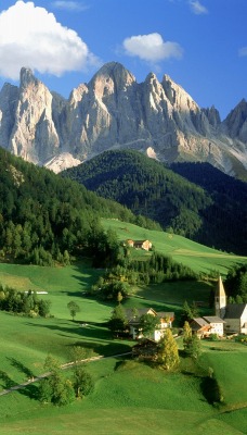 Val di Funes, Dolomites, Italy