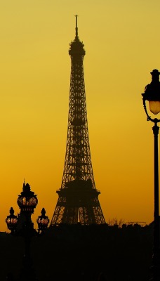 Эйфелева башня париж сумерки