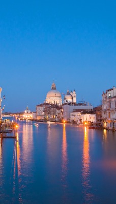 Венеция вода вечер